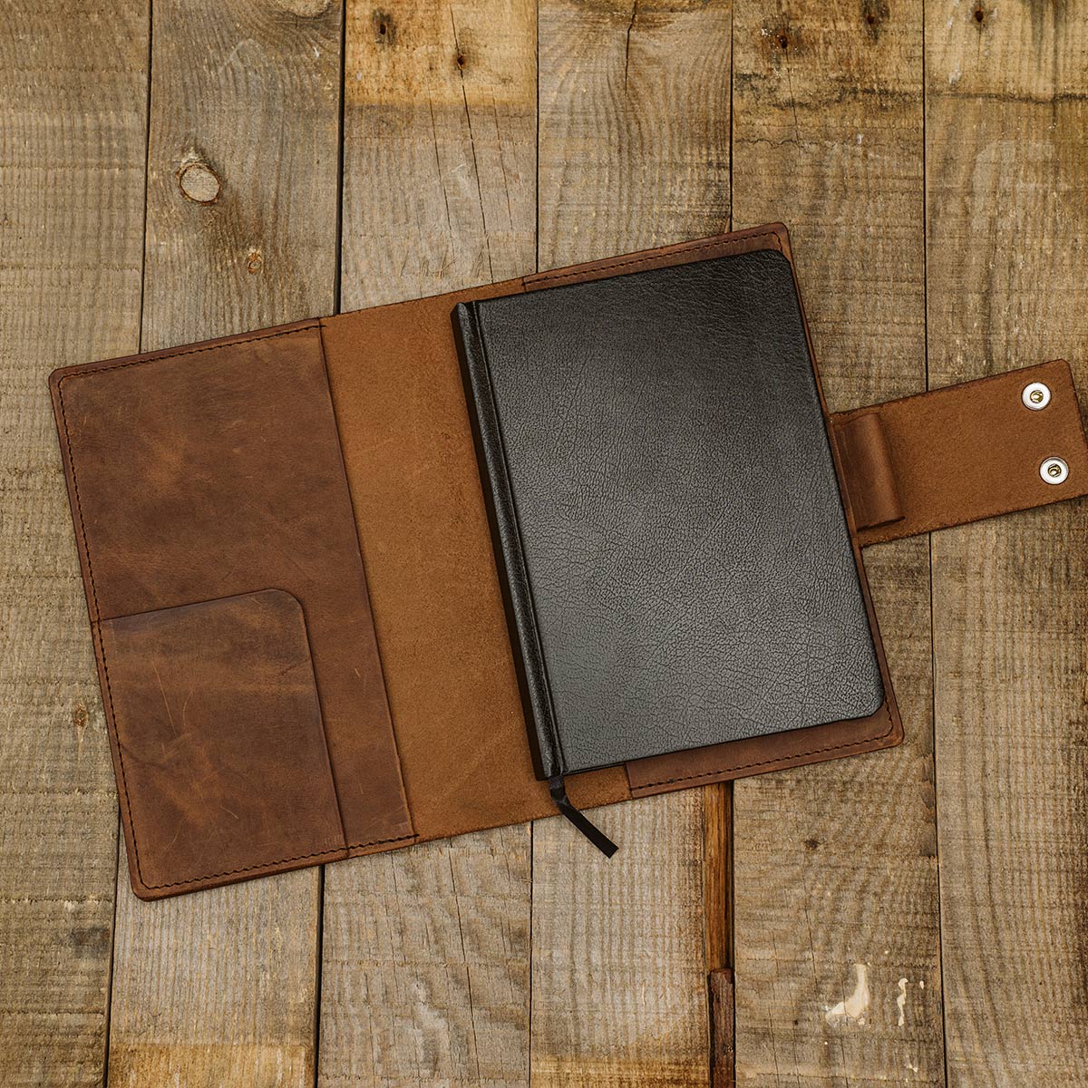 Leather case with A5 notebook - Crazy Horse