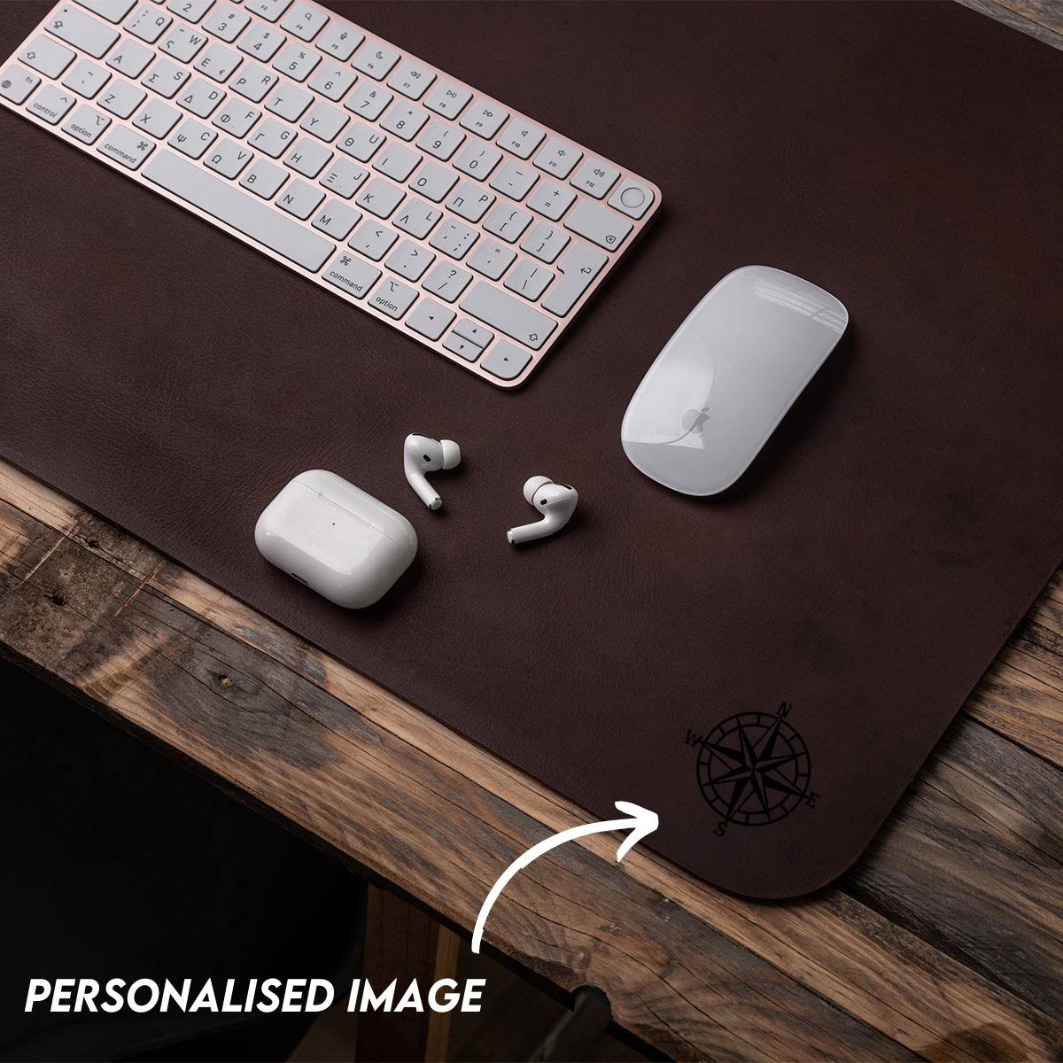 δερμάτινο desk pad με λέιζερ χάραξη