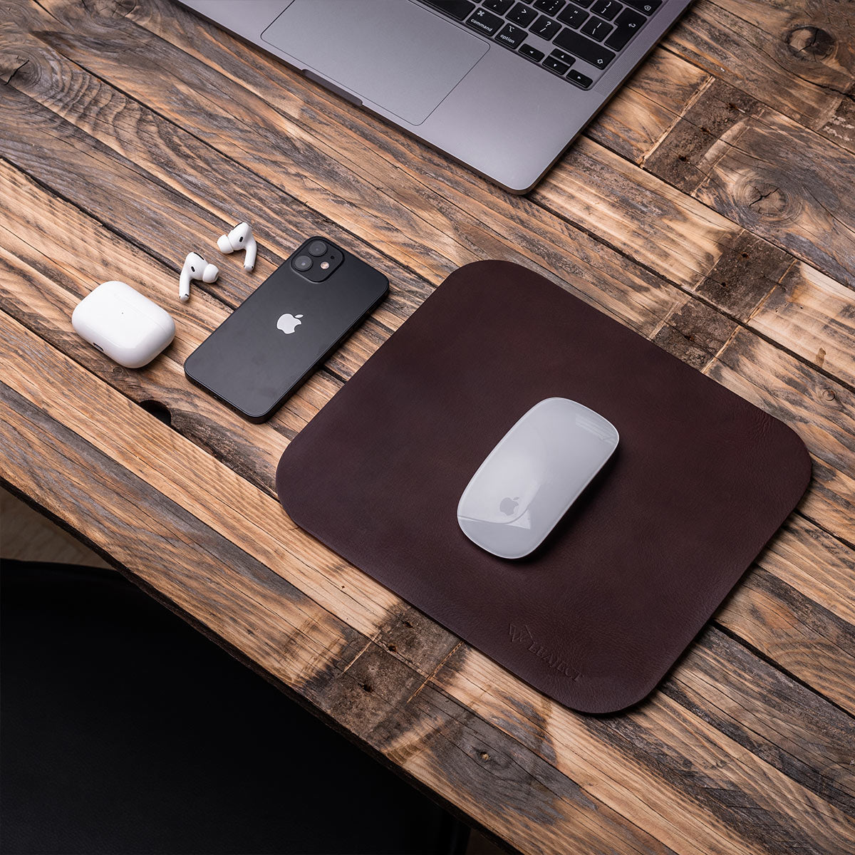 σκουρο καφε δερματινο mouse pad γραφειου